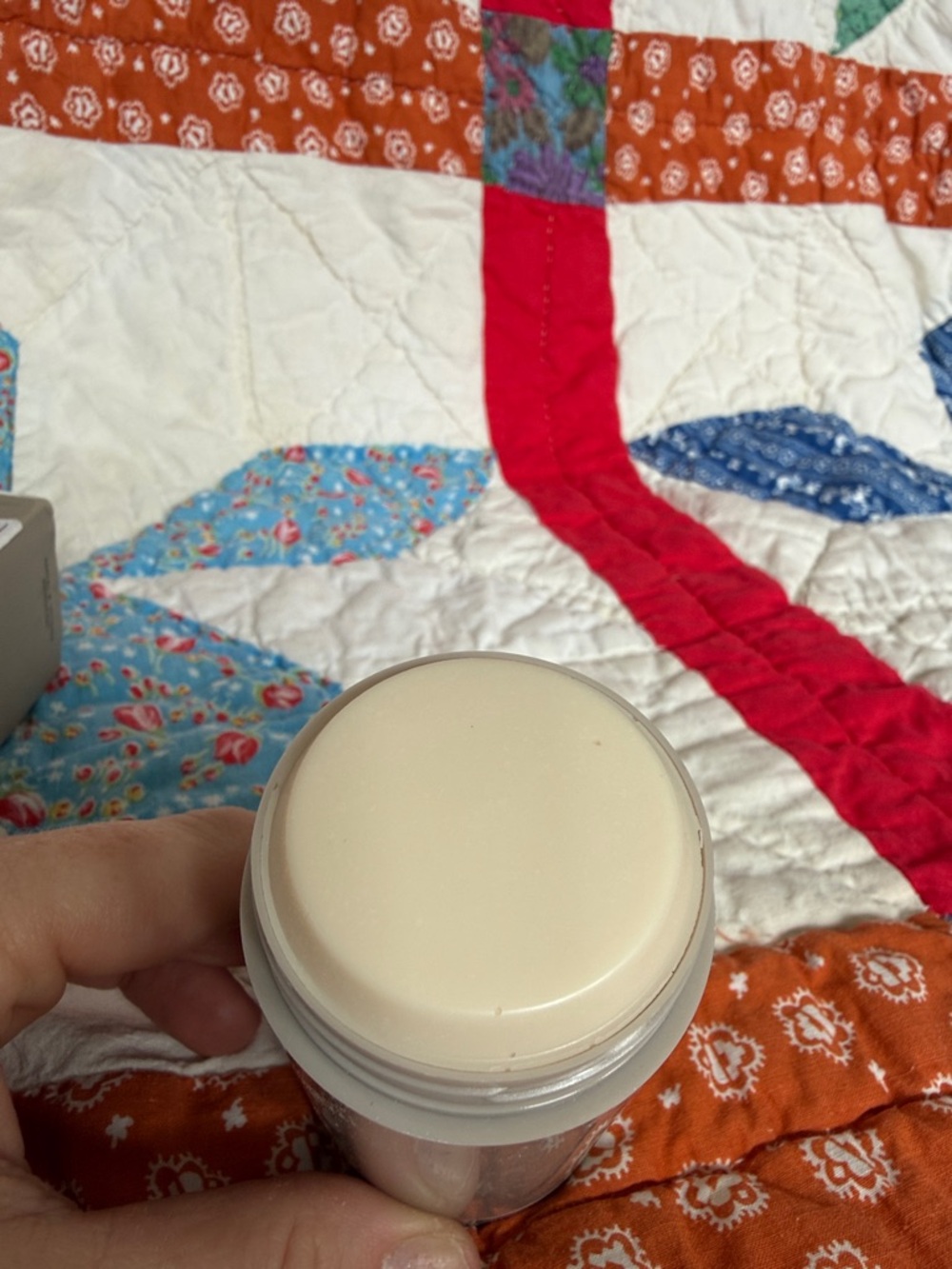 Salt & Stone Santal & Vetiver Deodorant - Cream - Picture 5 of 7